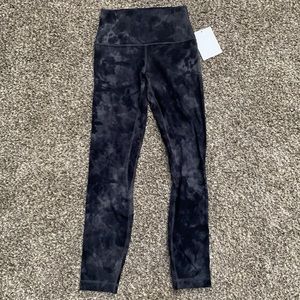 lulu lemon high rise Align HR pant 25”.